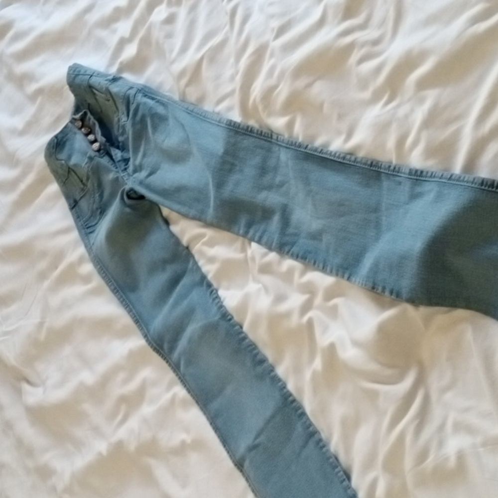 High waist slim fit jeans